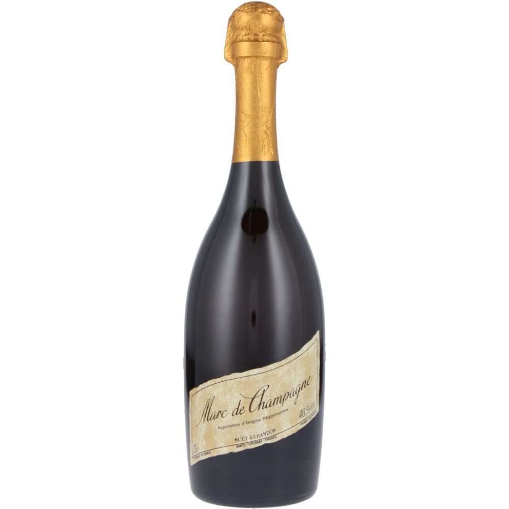  - Moët & Chandon Marc de Champagne 700 ml (1)