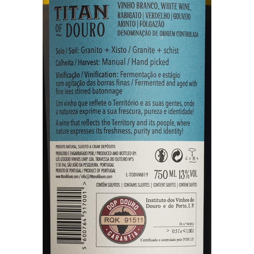  - Vinho Branco Titan of Douro 75cl (2)