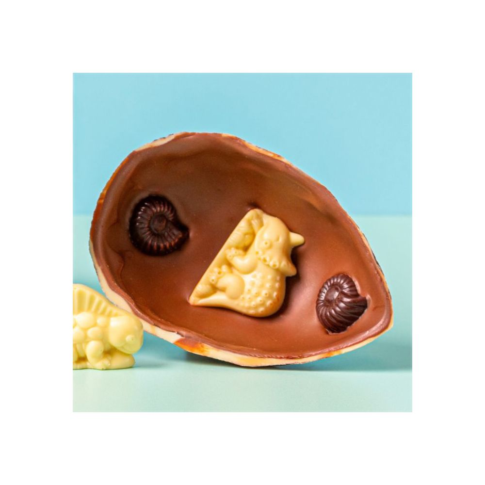  - Chococo Colombia Dinosaur Chocolate Egg 175g (2)