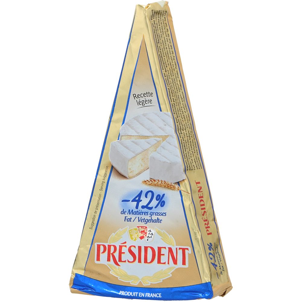  - President Light Brie Cheese Wedge 200g (1)
