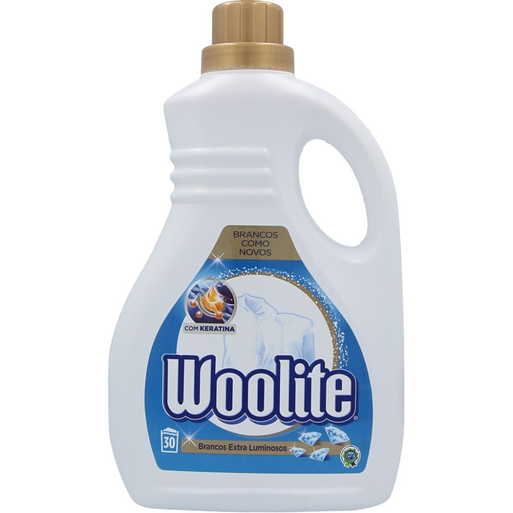  - Woolite White Protection Washing Liquid 30 Loads = 1.65 L (1)