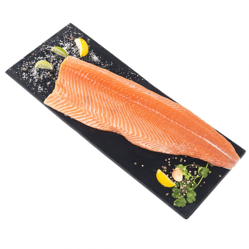  - Selected Salmon Fillet Kg (2)